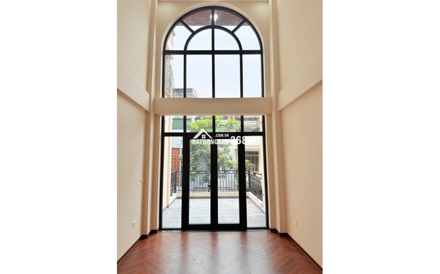  CƠ HỘI 10 NĂM CÓ 1 - CHỦ NHÀ 